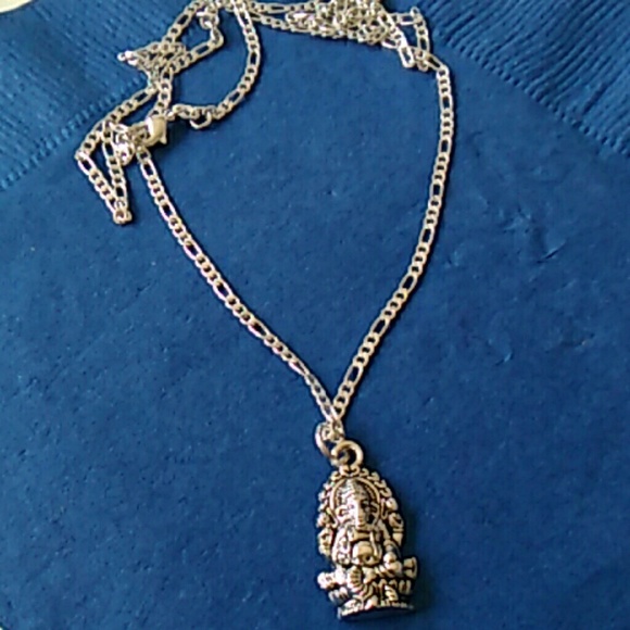 Other - Ganesh wealth charm  silver chain flash sale